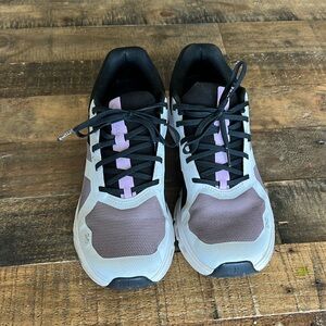 Women’s On Clouds